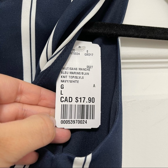 Forever 21 Crop Top - Picture 3 of 5